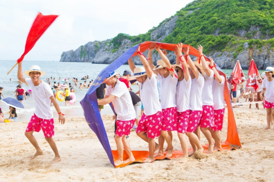 Gợi ý những trò chơi teambuilding trên bãi biển