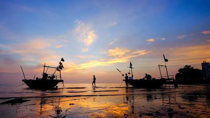 Tạm rời xa thành phố ồn ào náo nhiệt, hãy đến Minh Châu - Quan Lạn để tận hưởng không gian bình yên của biển đảo