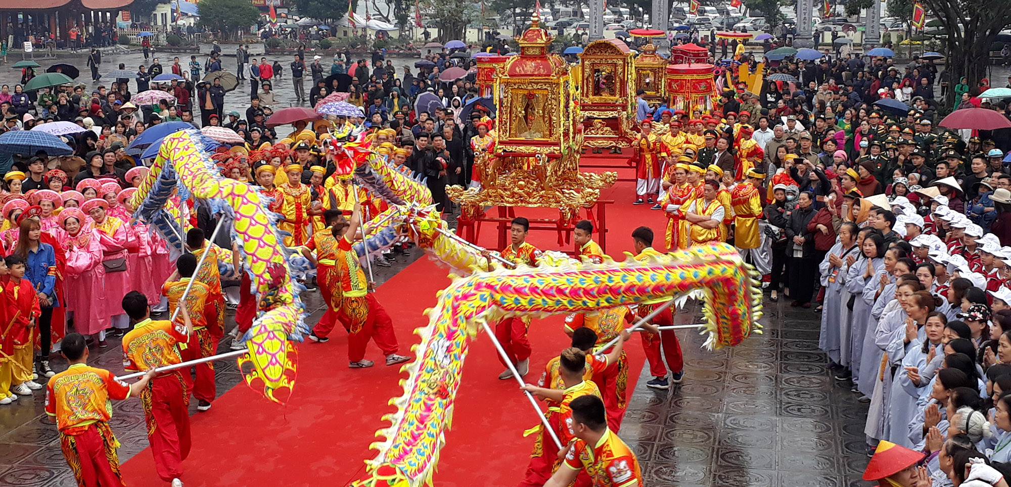 Lễ hội đền Cửa Ông 2