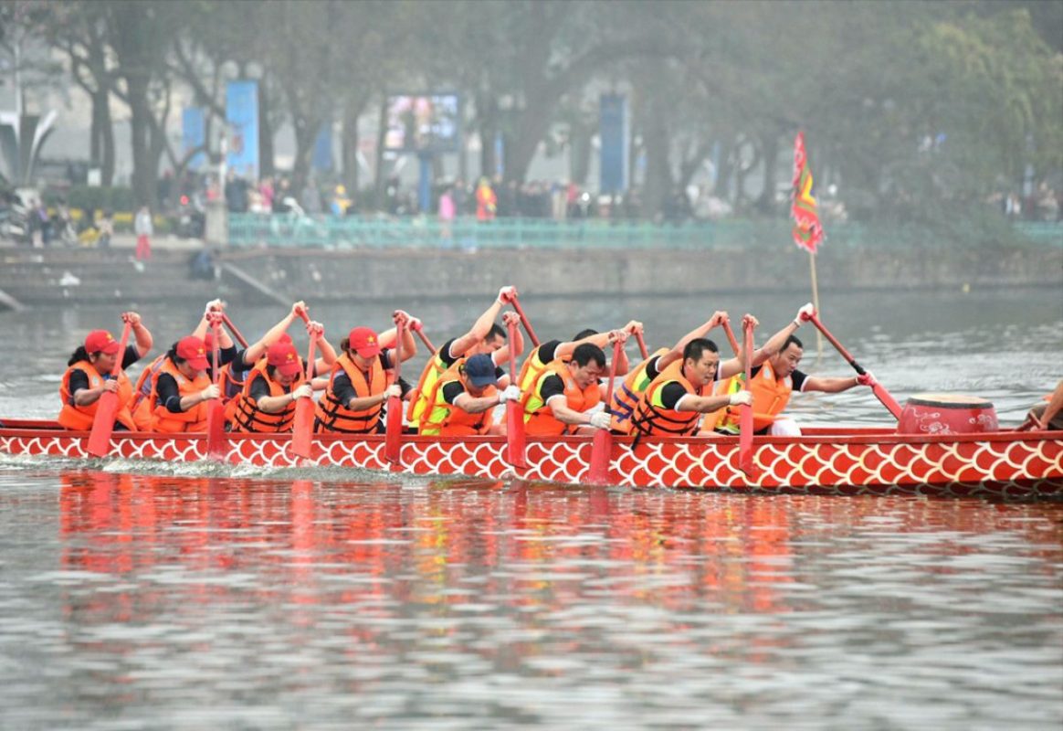 lễ hội chèo bơi