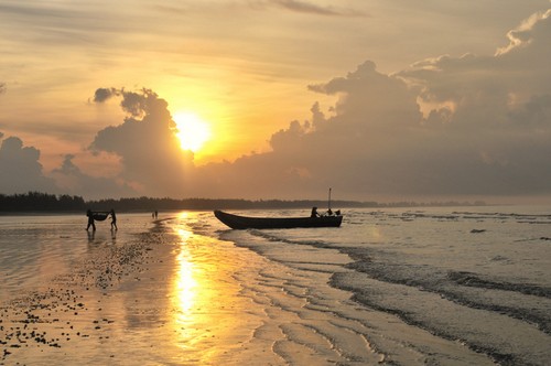 Bãi Biển Trà Cổ – “Bãi biển trữ tình nhất Việt Nam”