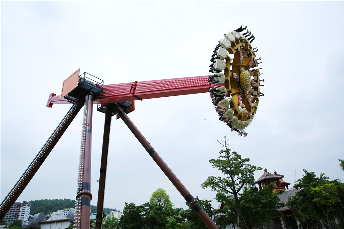 Phá đảo các trò chơi hấp dẫn tại Dragon Park Hạ Long